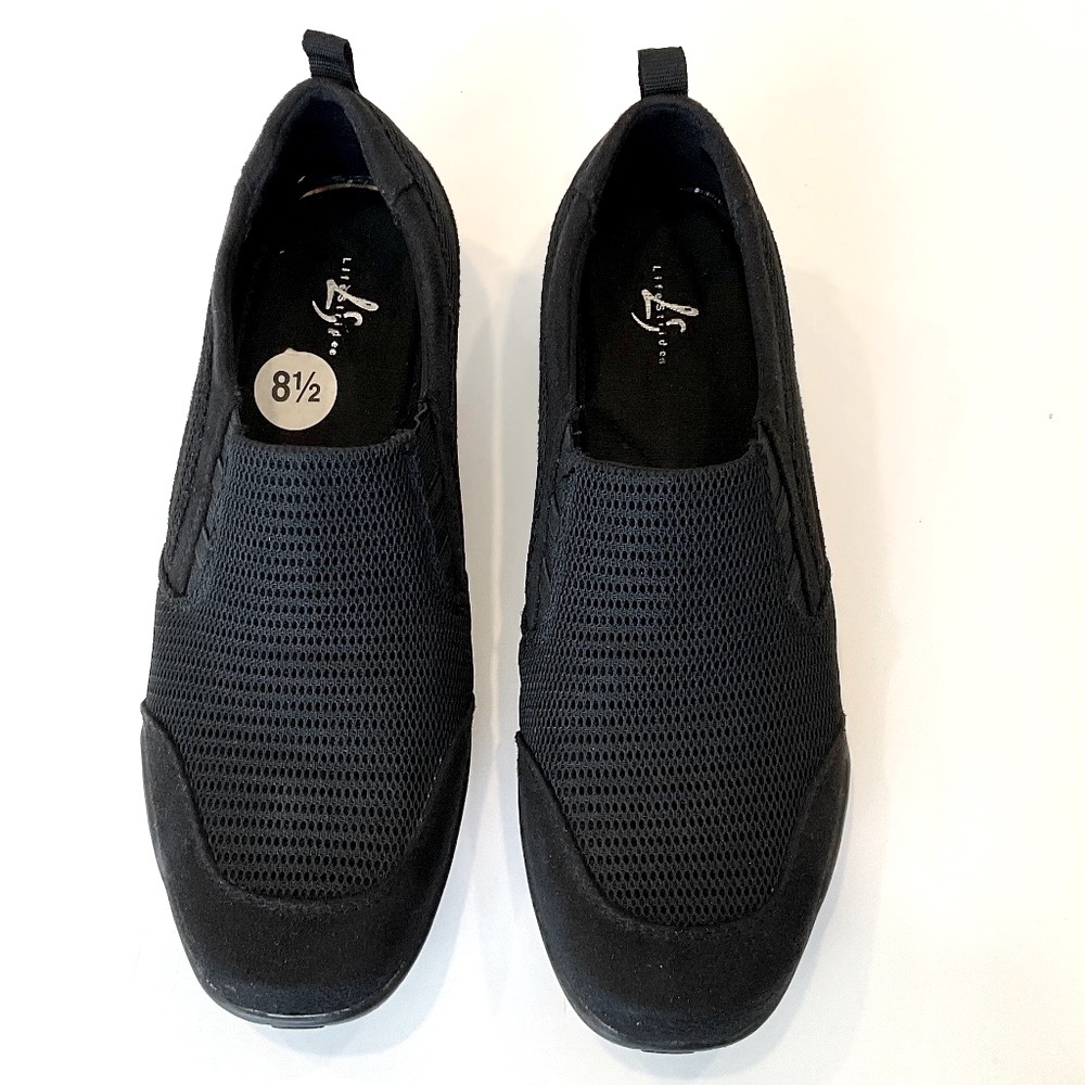 LIFE STRIDE Black Mesh Loafer Size 8.5